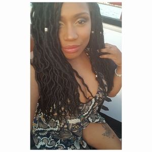 Meet your Posher, Lekeya